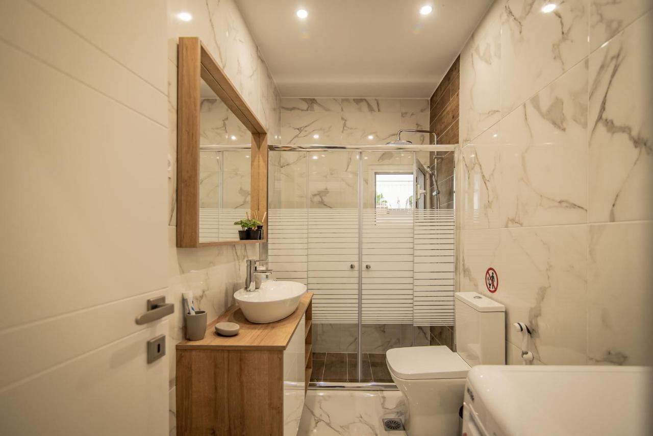 Apollo'S Apartment On Radio City Midas Home سالونيك المظهر الخارجي الصورة